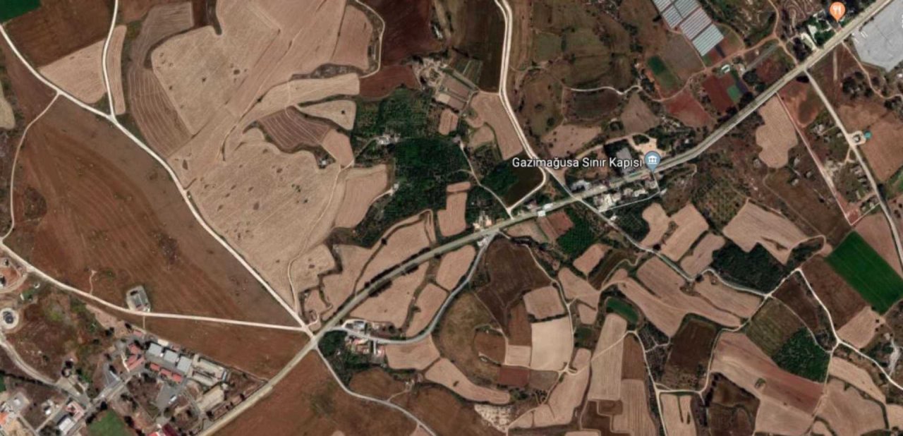  قطعة أرض في Deryneia, Cyprus رقم 24114