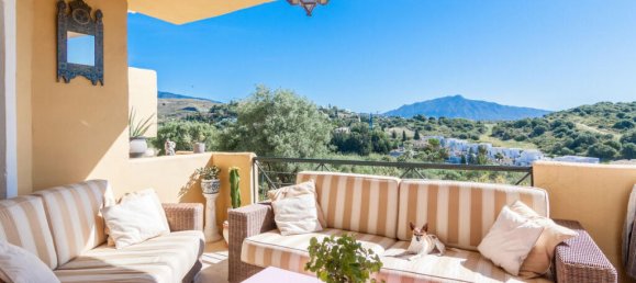 2 Schlafzimmer Wohnung in Estepona, Spain, Nr. 185737 2