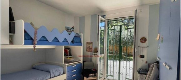 8 rooms Villa in Cisano sul Neva, Italy No. 143893 6