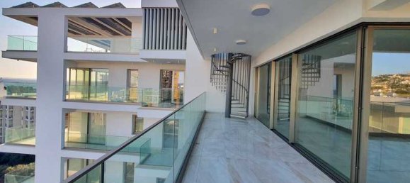 3 bedrooms Penthouse in Agios Tychonas, Cyprus No. 8775 10