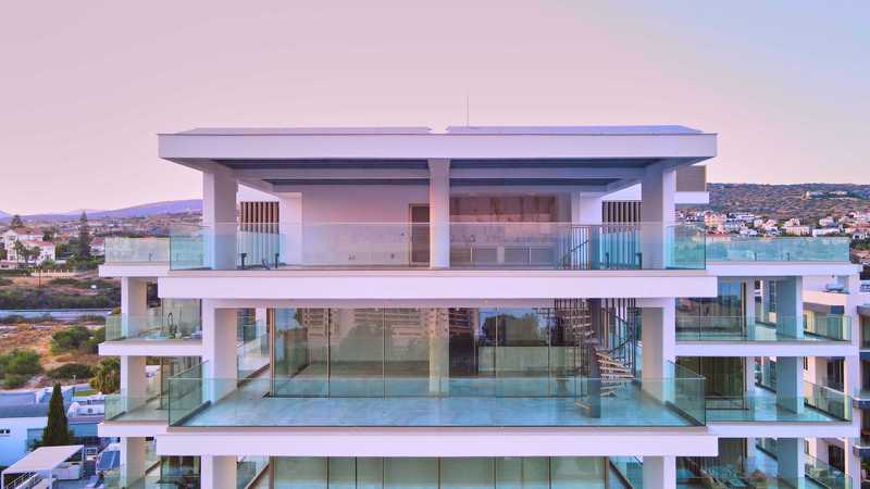 3 bedrooms Penthouse in Agios Tychonas, Cyprus No. 8775