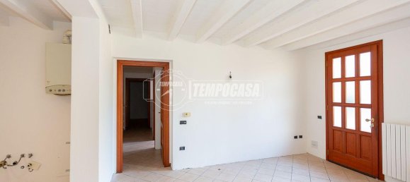 Квартира с 3 комнатами в Брешиа, Италия № 7613 7