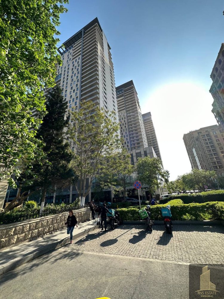 2 bedrooms Apartment in Nasimi, Azerbaijan No. 1872