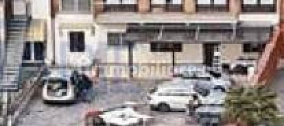 2 bedrooms House in Bra, Italy No. 277687 2