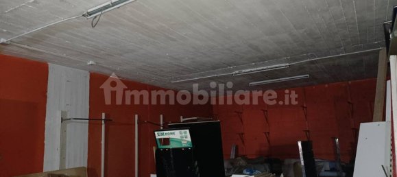 1-Zimmer Gewerbliche Immobilie in Mugnano di Napoli, Italy, Nr. 273615 3