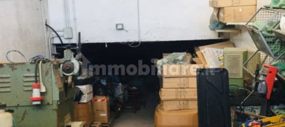 1-Zimmer Gewerbliche Immobilie in Mugnano di Napoli, Italy, Nr. 273615 2