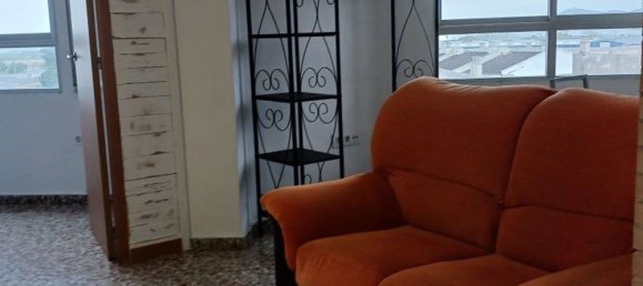 Apartamento de 3 dormitorios en L'Alqueria de la Comtessa, Spain No. 27434 2