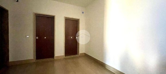 Apartamento de 2 dormitorios en Naples, Italy No. 338653 3