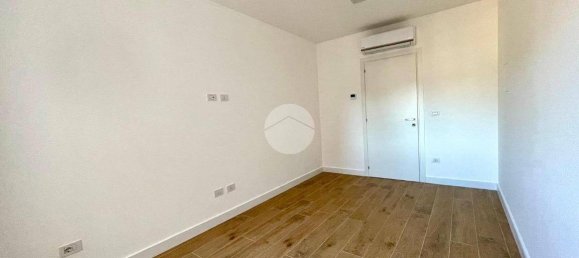 Apartamento de 2 dormitorios en Naples, Italy No. 338653 21