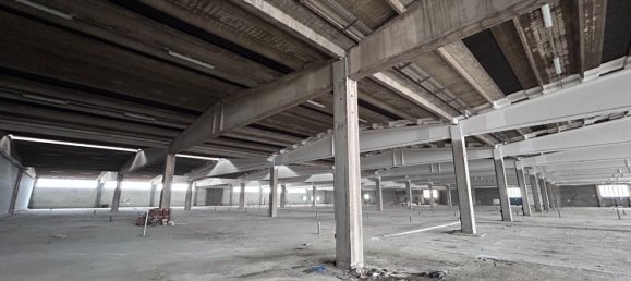 Склад 17885м² в Бене Ваджиенна, Италия № 342933 2