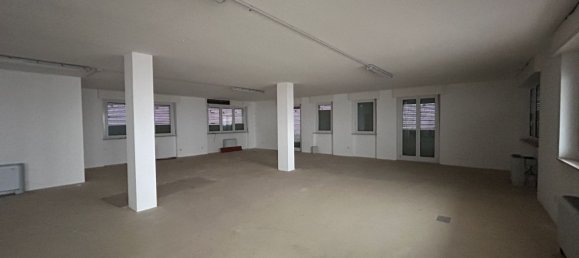 Склад 17885м² в Бене Ваджиенна, Италия № 342933 10