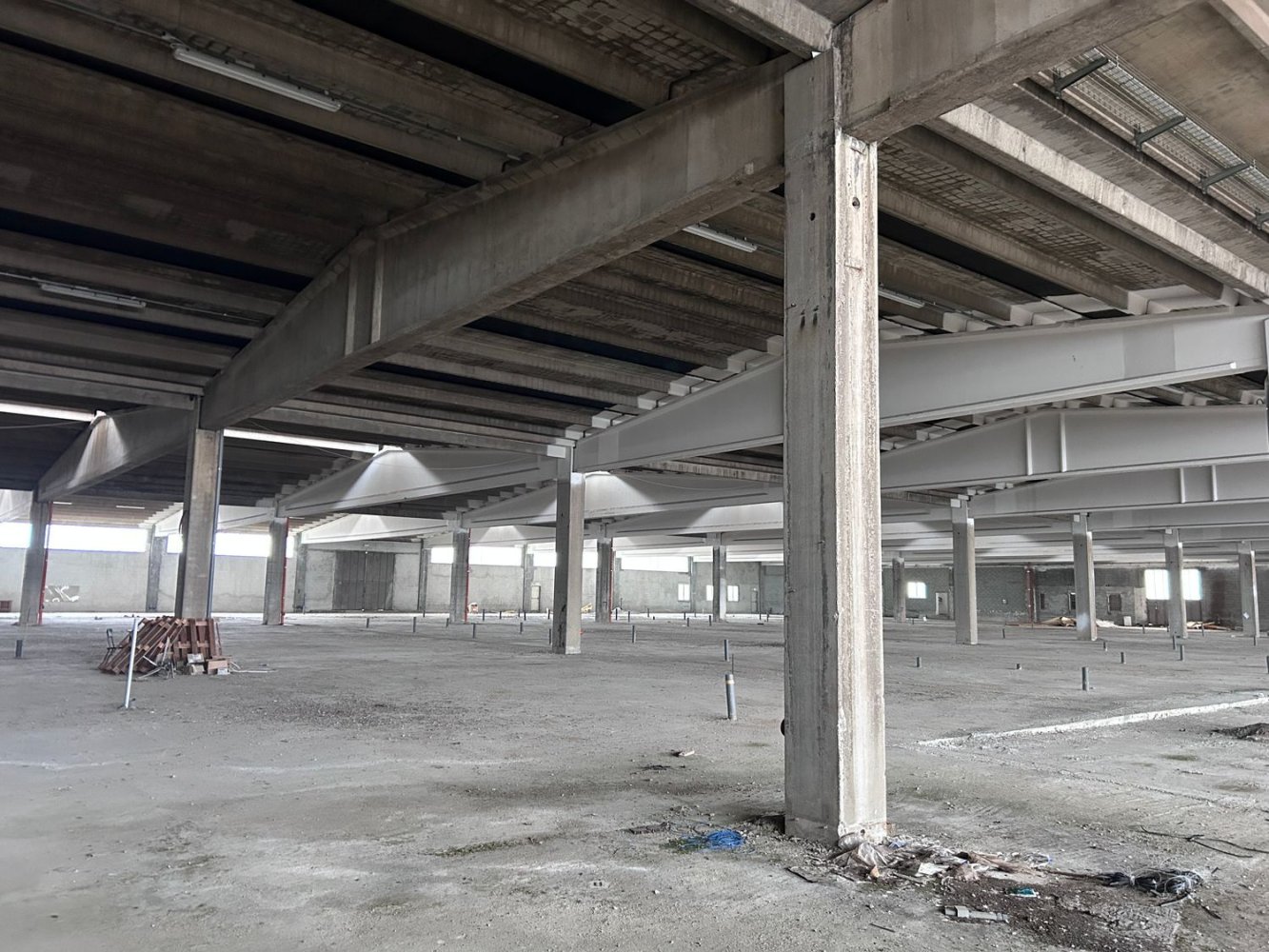 Склад 17885м² в Бене Ваджиенна, Италия № 342933