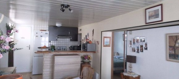 1 bedroom Apartment in Val-d'Oise, France No. 334347 4