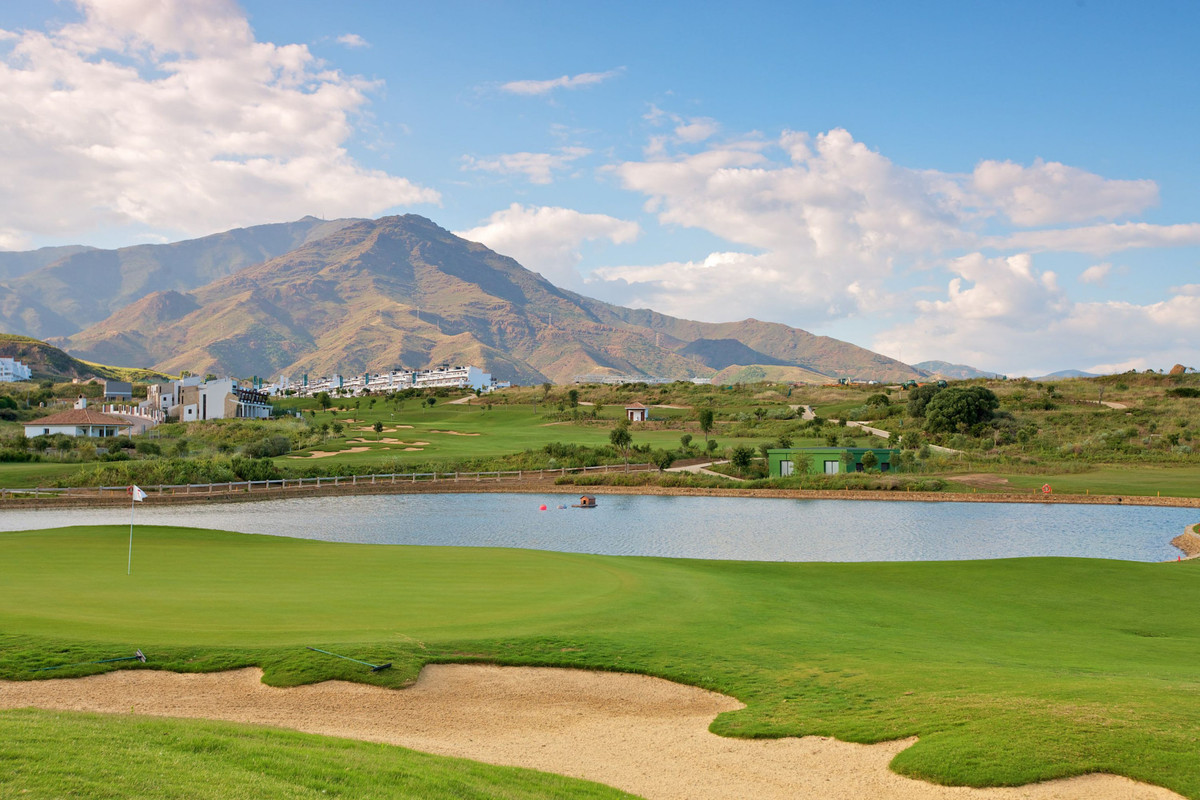 Grundstück in Estepona, Spain, Nr. 273842