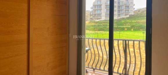 2 bedrooms Apartment in Marsalforn, Malta No. 5882 9