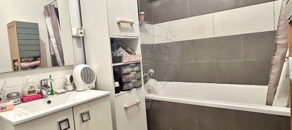 Apartamento de 2 dormitorios en Bourges, France No. 232541 16