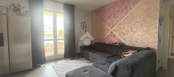 Квартира с 2 спальнями в Каррара, Италия № 121798 14