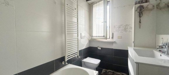 Квартира с 2 спальнями в Каррара, Италия № 121798 7