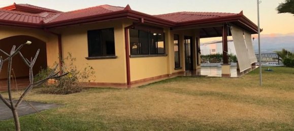 3 Schlafzimmer Haus in Atenas, Costa Rica, Nr. 804 3