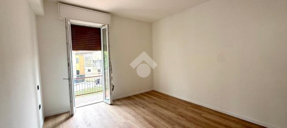 2 bedrooms Apartment in Cadeo, Italy No. 329379 2