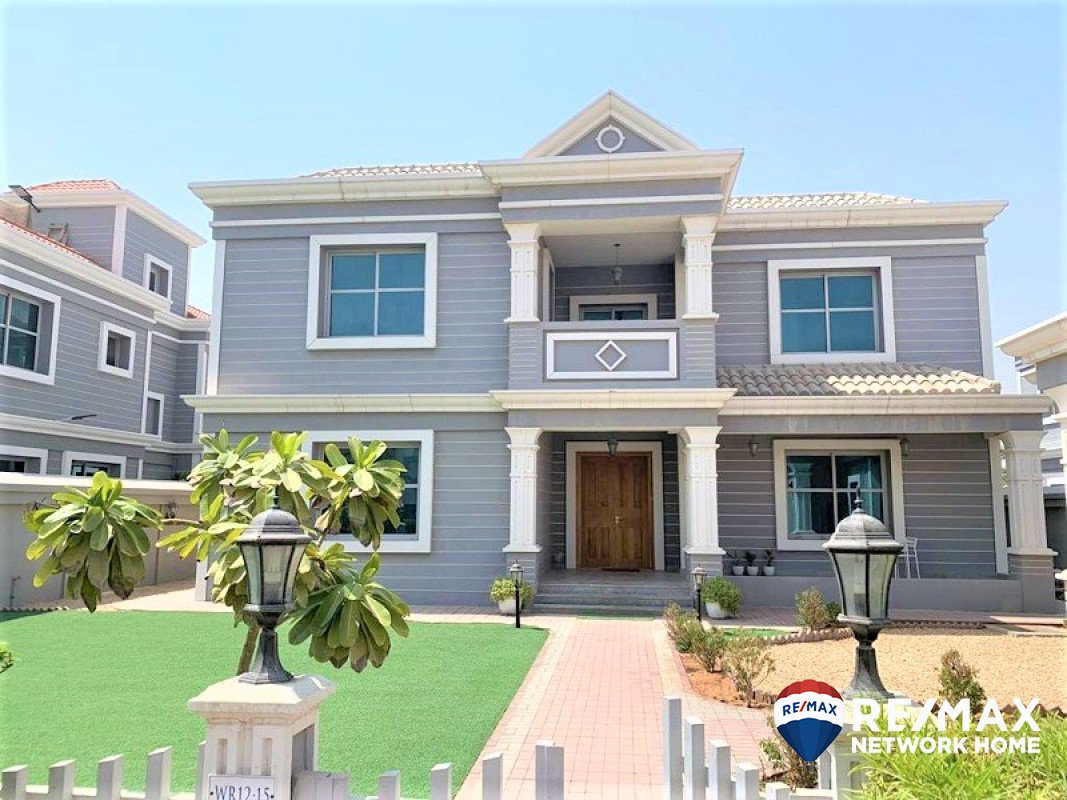 5 bedrooms Villa in Falcon City of Wonders, UAE No. 6074