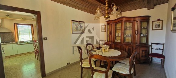 5 Schlafzimmer Wohnung in Lucca, Italy, Nr. 345722 3