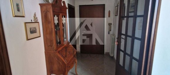 5 Schlafzimmer Wohnung in Lucca, Italy, Nr. 345722 11