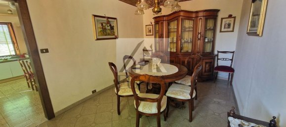 5 Schlafzimmer Wohnung in Lucca, Italy, Nr. 345722 4
