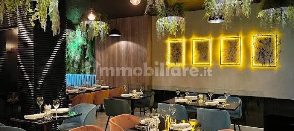 360m² Commercial property in Rome, Italy No. 333569 3