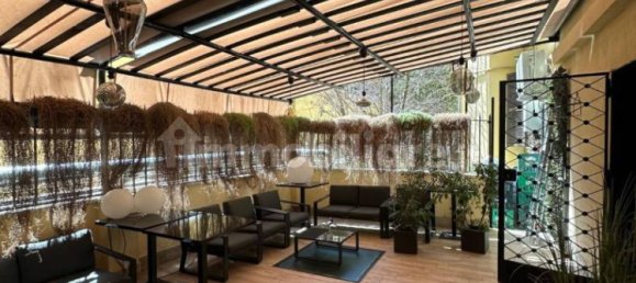 360m² Commercial property in Rome, Italy No. 333569 12