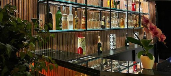 360m² Commercial property in Rome, Italy No. 333569 2