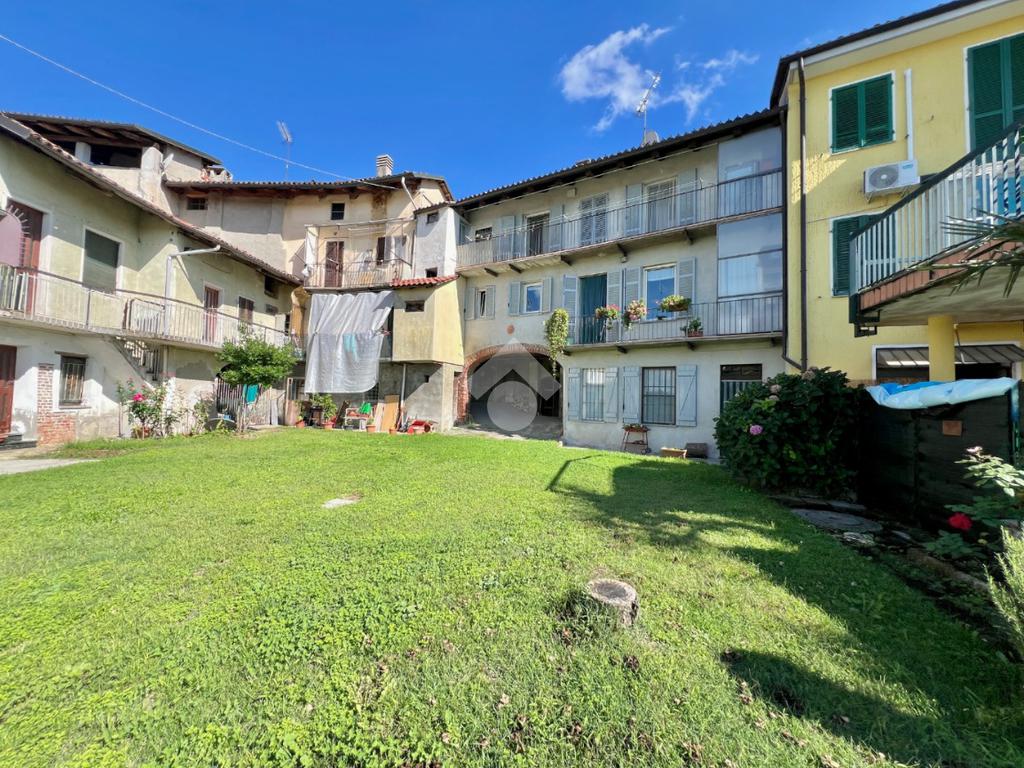 2 Schlafzimmer Haus in Castelnuovo Don Bosco, Italy, Nr. 356663