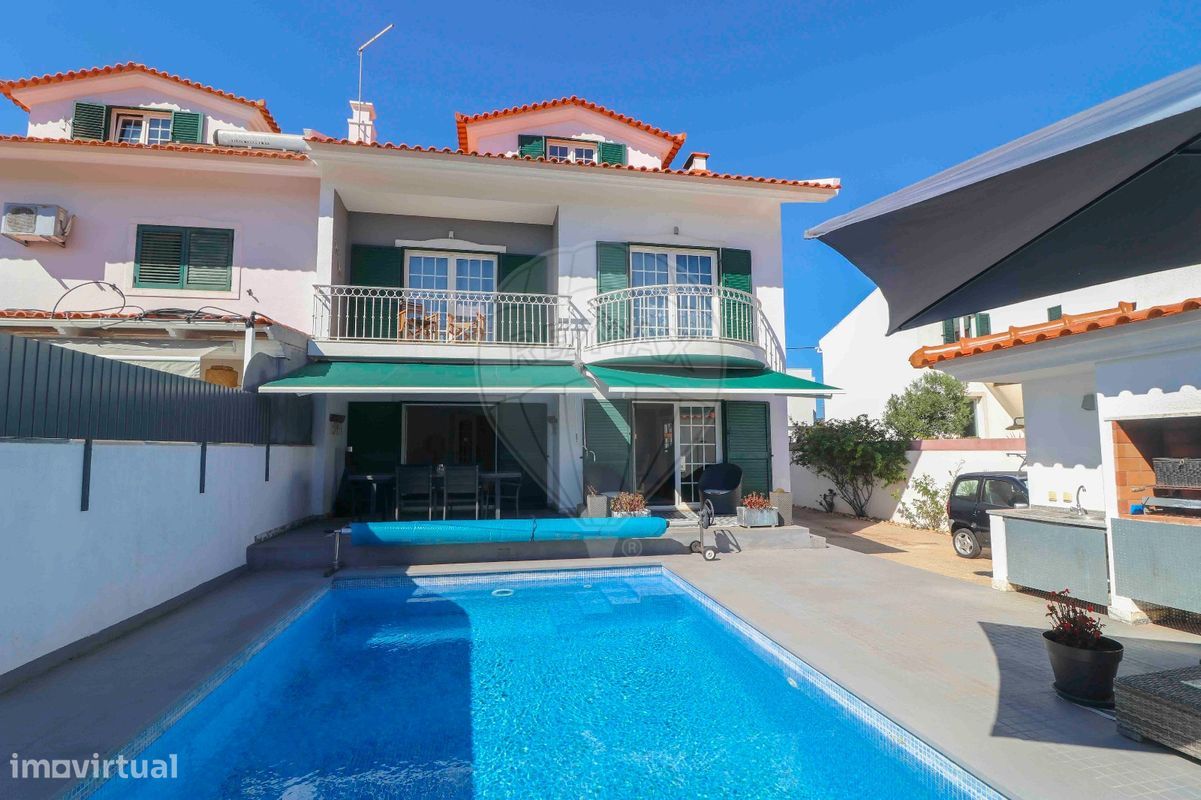 4 bedrooms House in Cascais, Portugal No. 176912