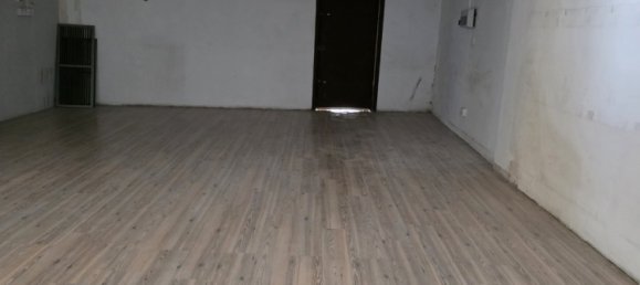  محلّ في Larnaca, قبرص 200متر مربع رقم 173427 5