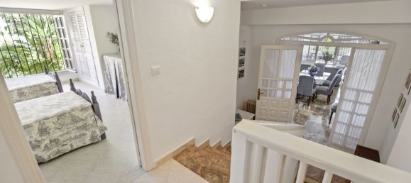 Edificio de 4 dormitorios en Cabopino, Spain No. 2950 20