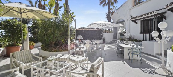 Edificio de 4 dormitorios en Cabopino, Spain No. 2950 30