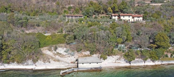 3 rooms Apartment in Toscolano Maderno, Italy No. 236638 10