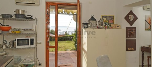 3 rooms Apartment in Toscolano Maderno, Italy No. 236638 2