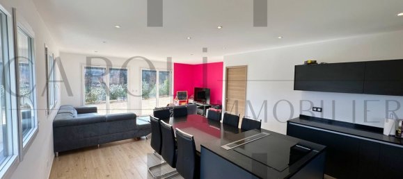 Casa T5 em Sallenoves, France N.º 261806 2