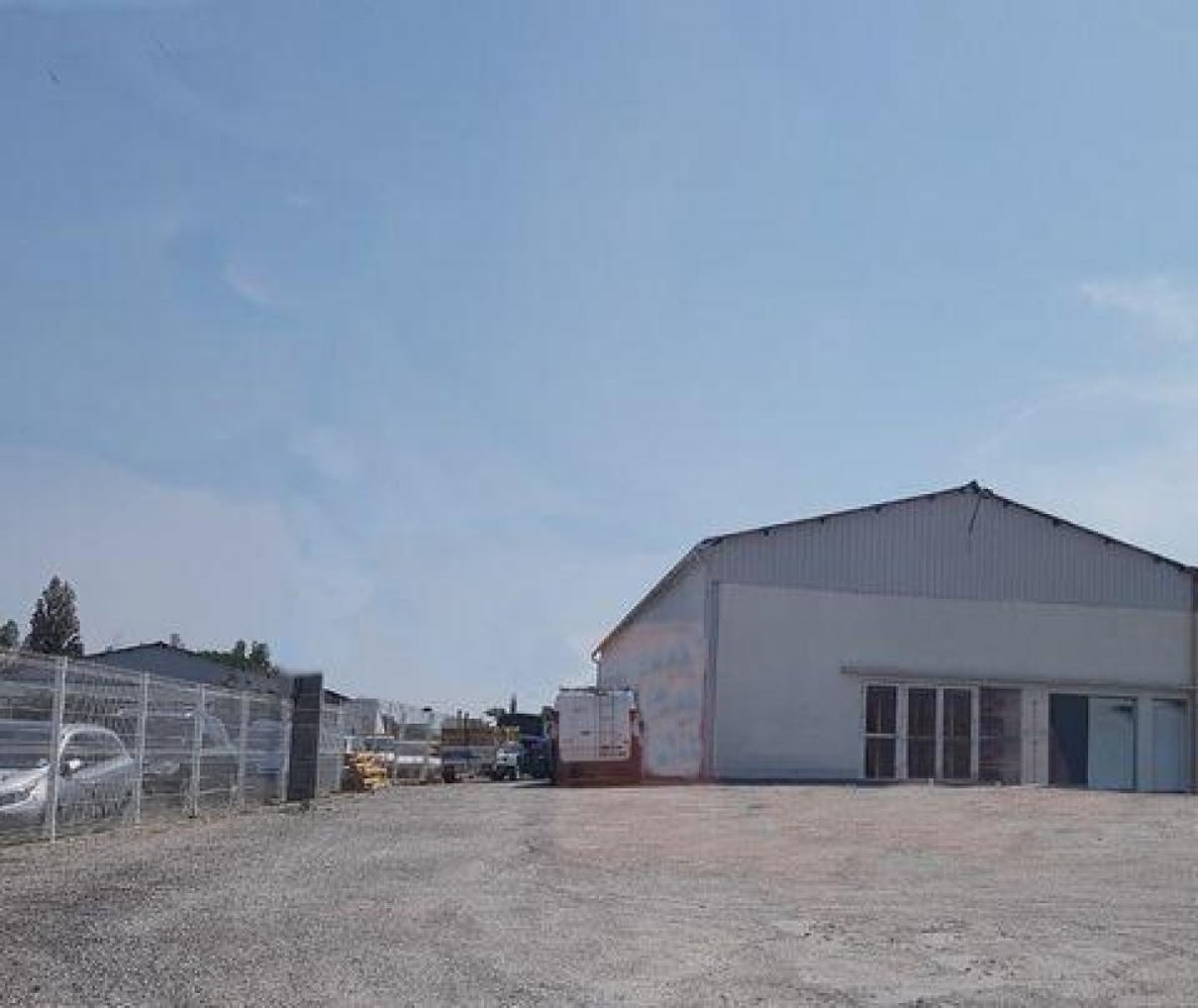1200m² Factory in Carcassonne, France No. 20468