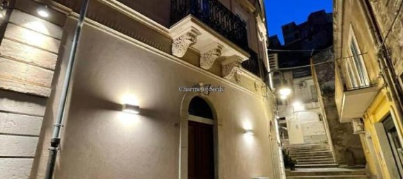 Edifício de 7 divisões em Modica, Italy N.º 231743 26