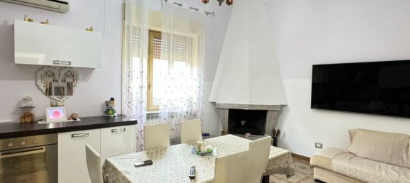 3 Schlafzimmer Wohnung in Patti, Italy, Nr. 172287 2