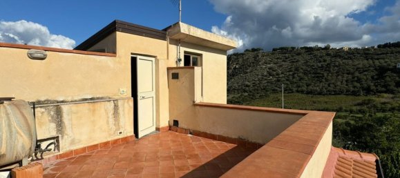 3 Schlafzimmer Wohnung in Patti, Italy, Nr. 172287 18