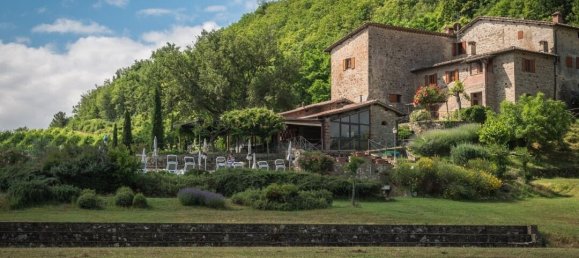 12 bedrooms Villa in Greve in Chianti, Italy No. 189784 2