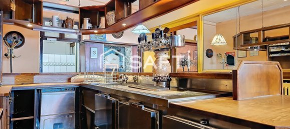 Gebäude in L'Hopital, France 380m², Nr. 152862 3