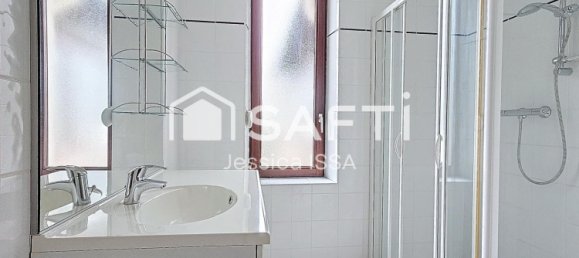 Gebäude in L'Hopital, France 380m², Nr. 152862 10