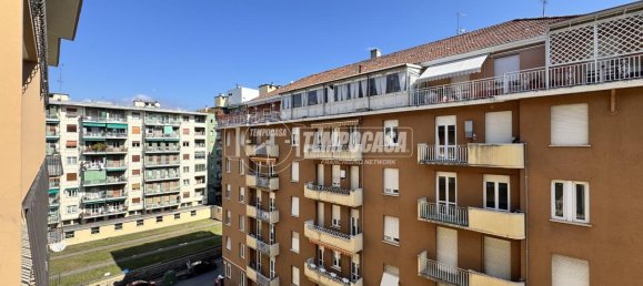 Apartamento de 4 divisões em Biella, Italy N.º 38791 16