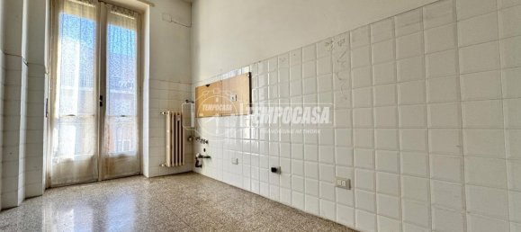 Apartamento de 4 divisões em Biella, Italy N.º 38791 4