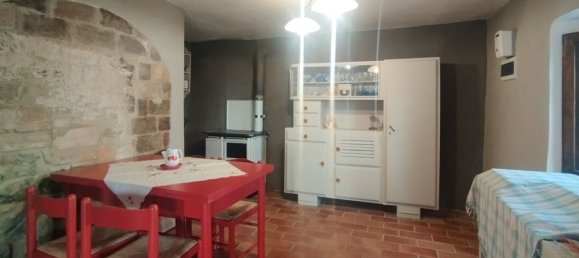 Дом с 5 комнатами в Помаранче, Италия № 46297 17