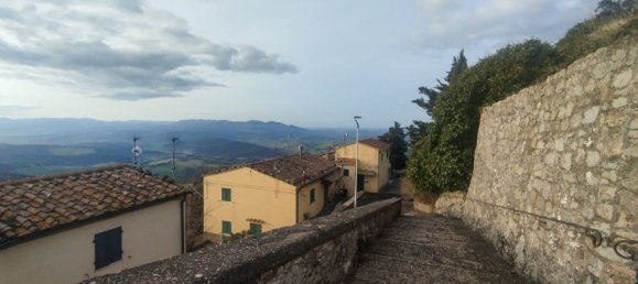 Дом с 5 комнатами в Помаранче, Италия № 46297 39